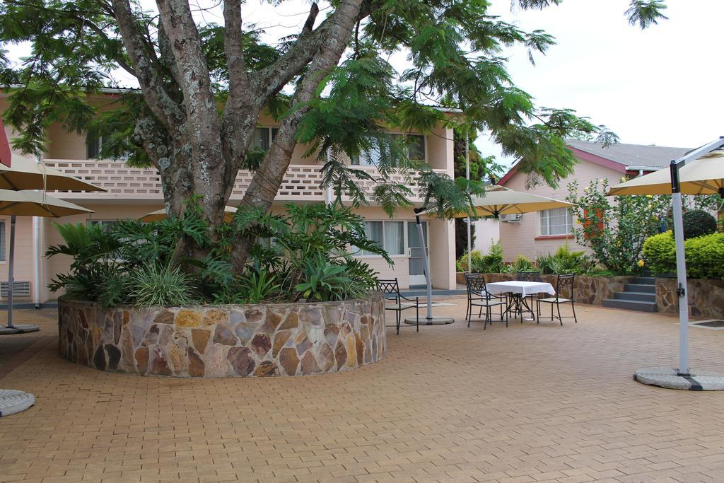 The George Hotel Manzini Luaran gambar
