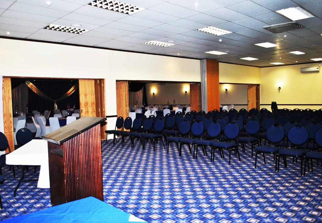 The George Hotel Manzini Luaran gambar